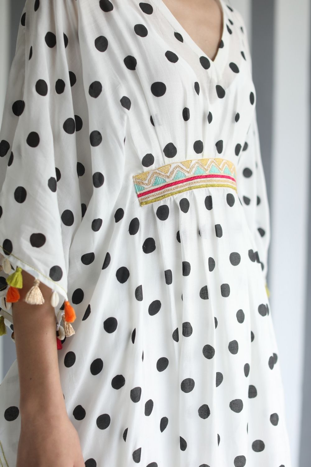 LOVE TO DOT BACK BOW TIE KAFTAN SET Fashion Rajiramniq