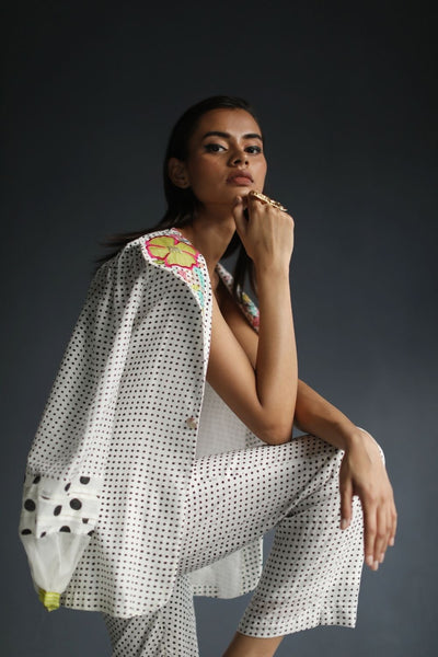 LOVE TO DOT BLAZER SET Fashion Rajiramniq