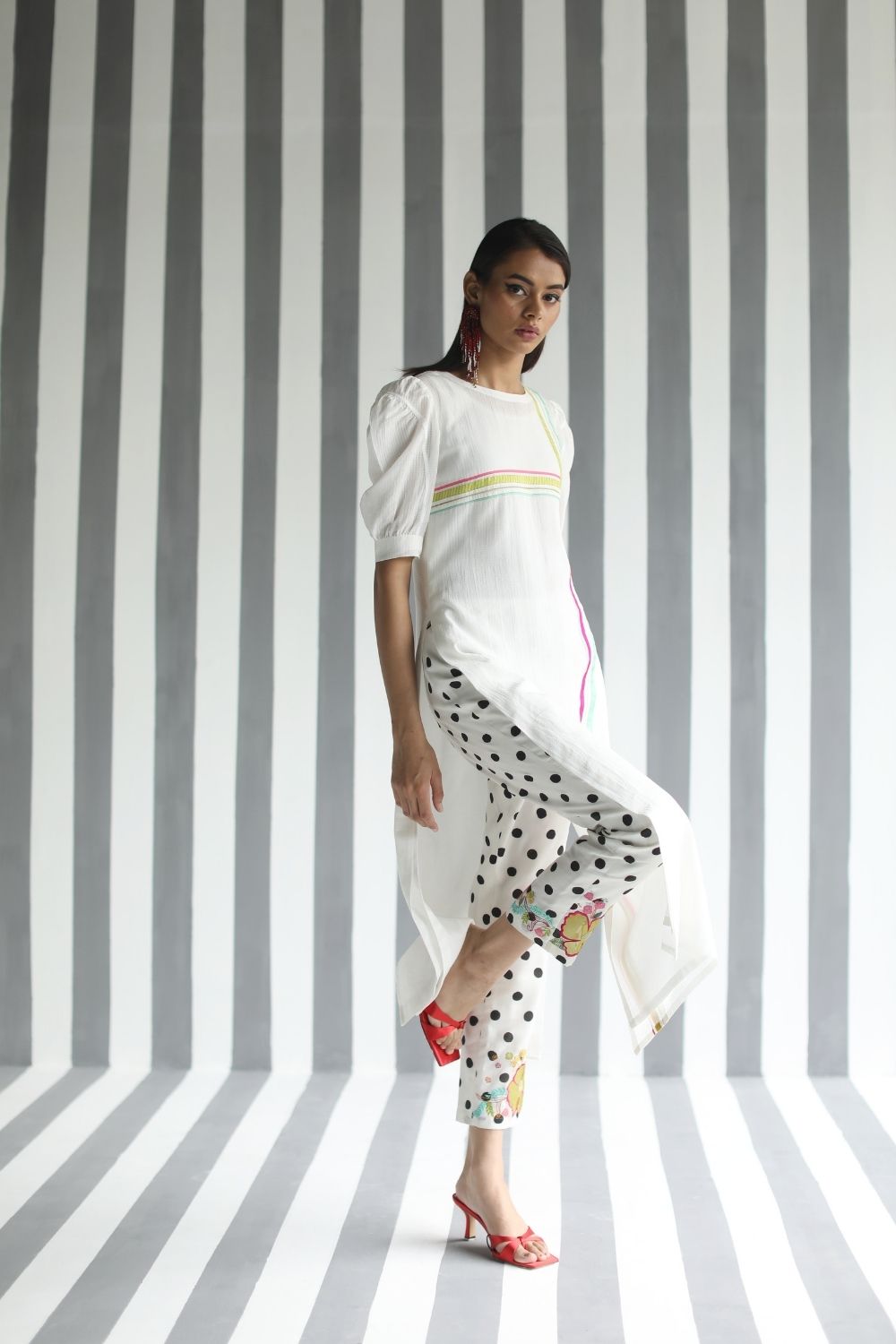 LOVE TO DOT LINE KURTA SET Fashion Rajiramniq