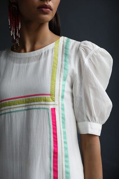 LOVE TO DOT LINE KURTA SET Fashion Rajiramniq