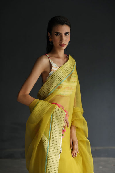 LOVE TO DOT YELLOW FLOWER ORGANZA SARI Fashion Rajiramniq