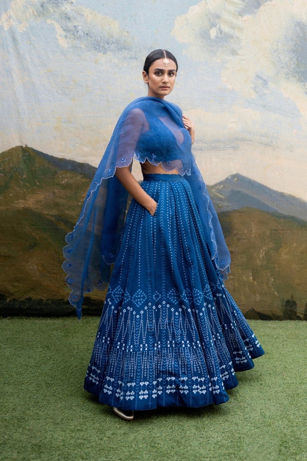 LUNA LEHENGA Fashion YAM