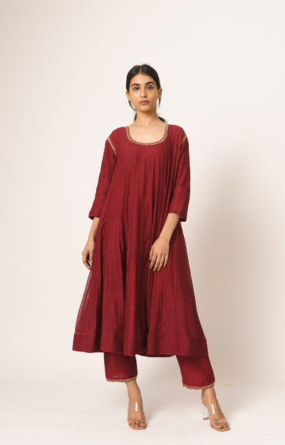 Maroon Chanderi Aayat Kurta and Pant Set with Resham and Dabka Embroidery Fashion DOT