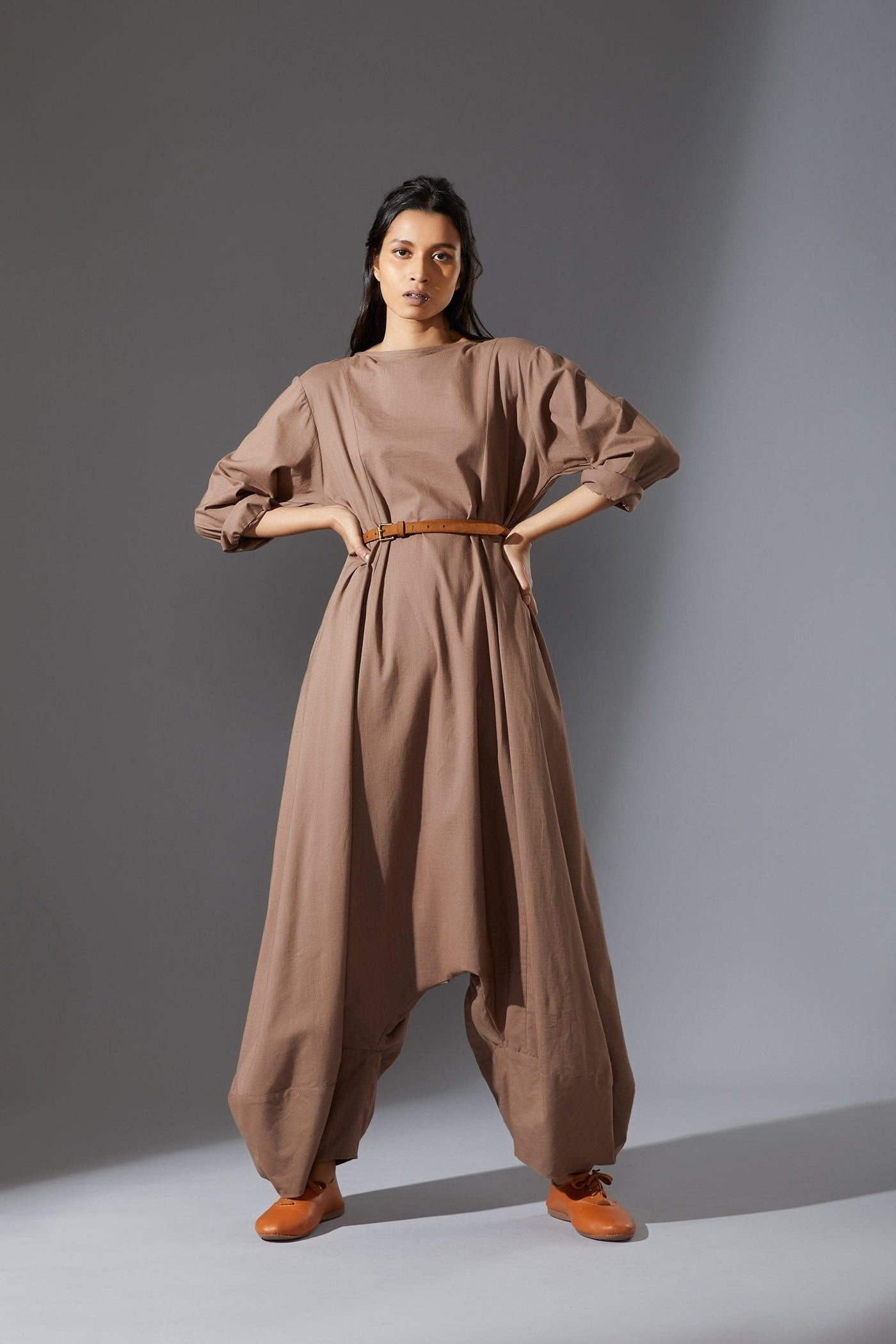 MATI SLEEVE SUGA - AW BEIGE Fashion Mati