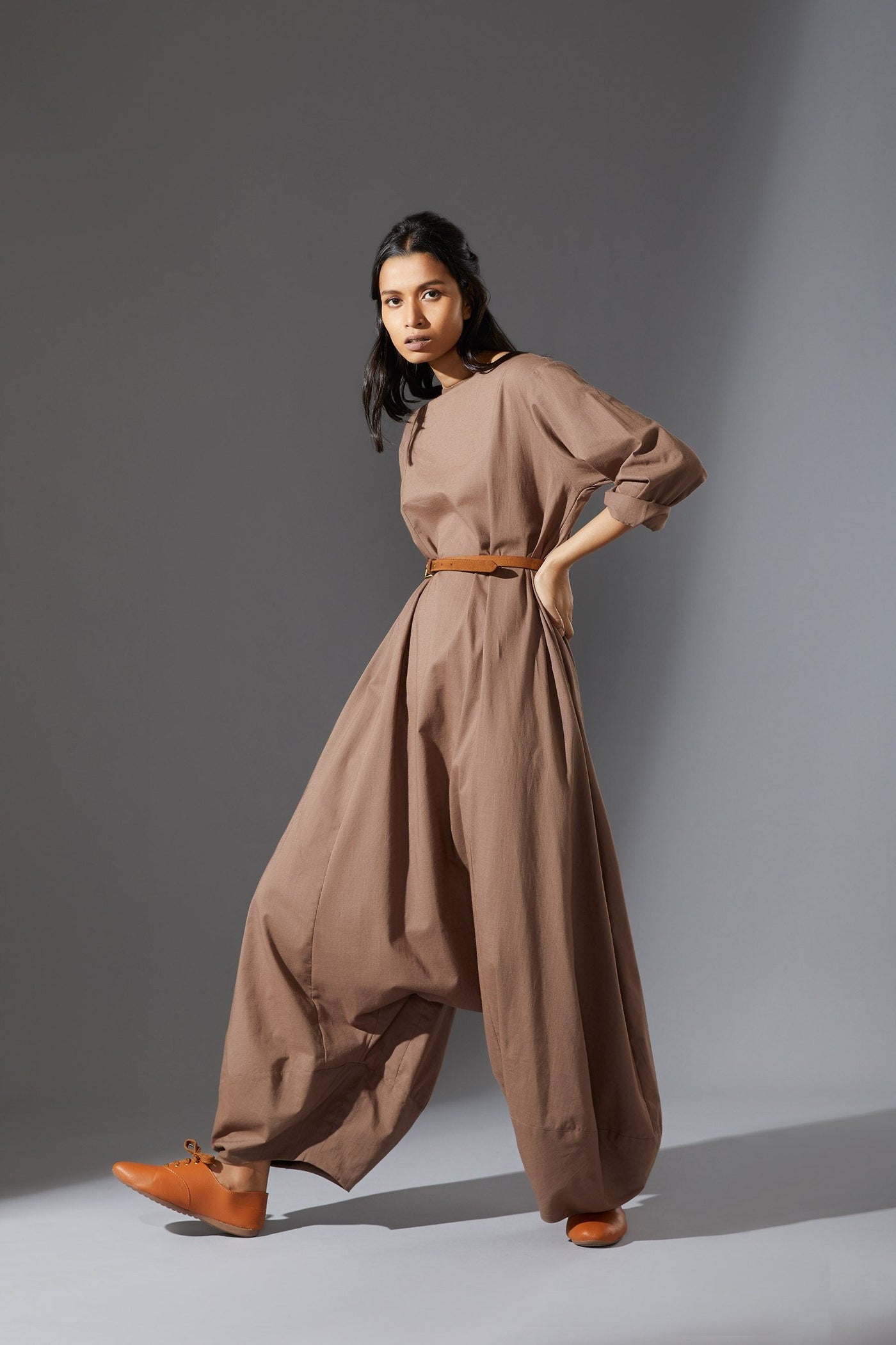MATI SLEEVE SUGA - AW BEIGE Fashion Mati
