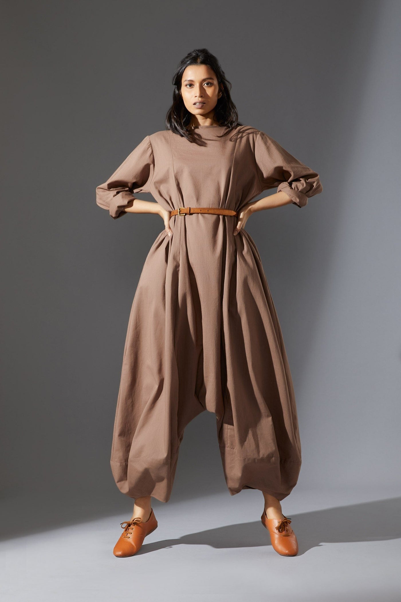 MATI SLEEVE SUGA - AW BEIGE Fashion Mati
