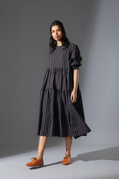 MATI VASARA AAKAAR - AW BLACK Fashion Mati