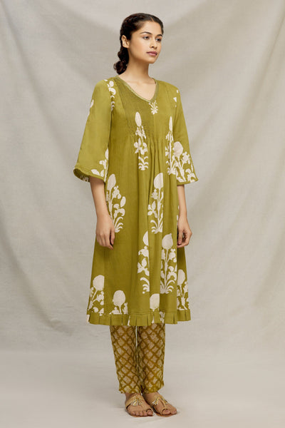 MEHENDI GREEN EMBROIDERED KURTA SET Fashion MYOHO 