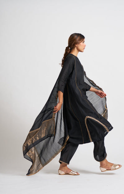 Mridini Black Kurta Set Fashion DOT