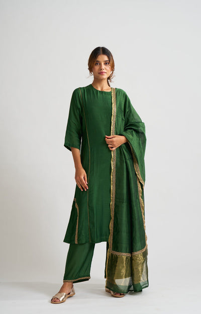 Mridini Emerald Green Kurta Set Fashion DOT