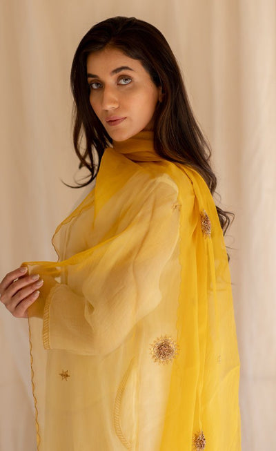 Mustard Panch Pankhiya Odhani Fashion Nirjara