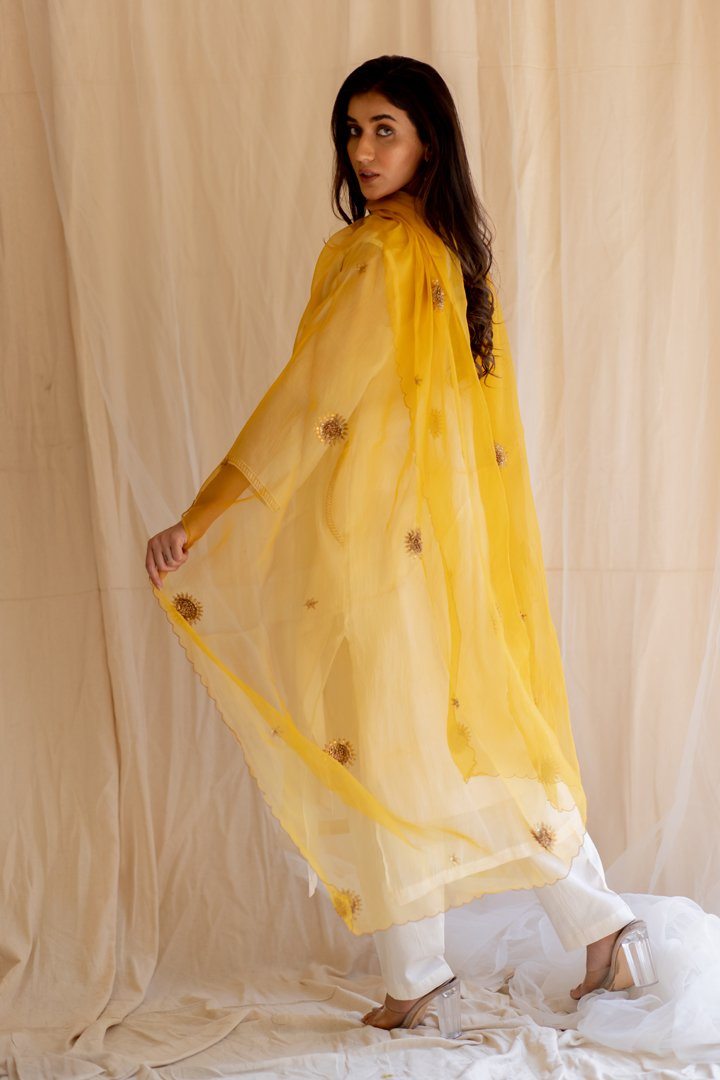 Mustard Panch Pankhiya Odhani Fashion Nirjara