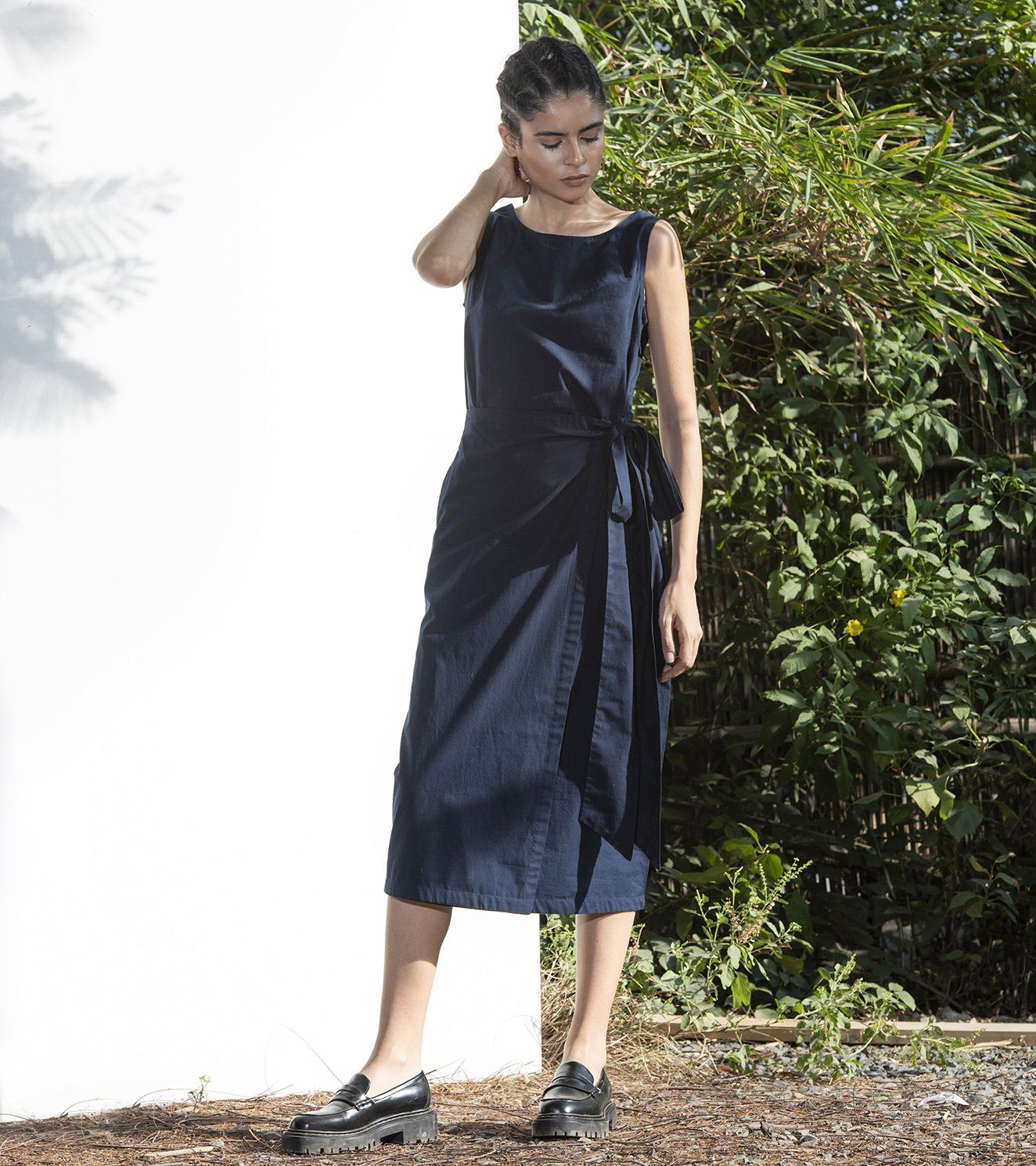Night Queen Midi Dress Fashion Khara Kapas