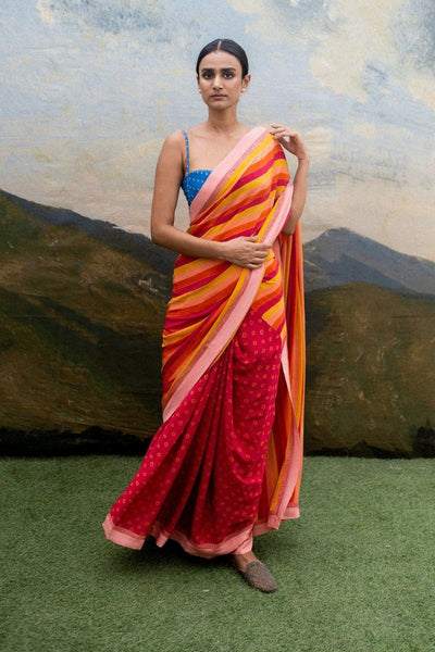 NILOFER SAREE Fashion YAM
