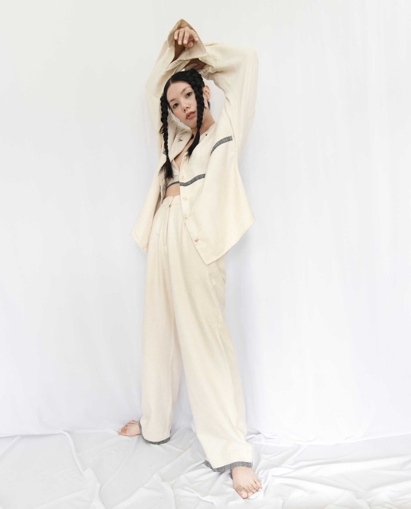 Off the hook straight pants Fashion Rias
