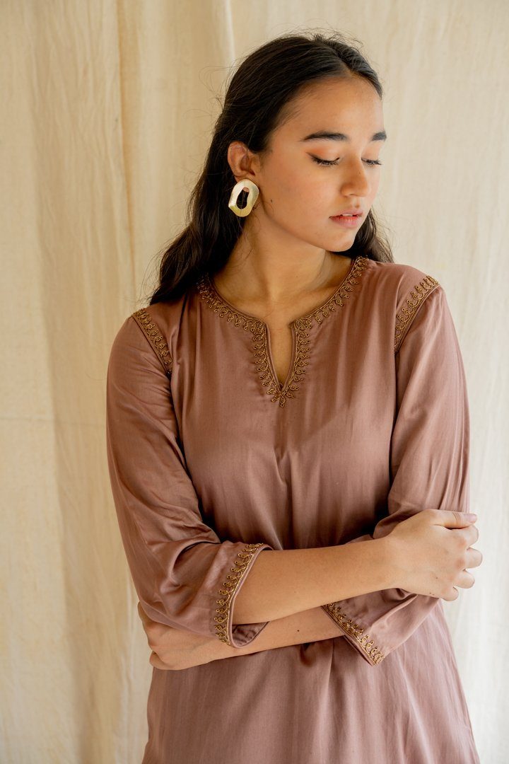 Old Rose Chaand Kurta Set Fashion Nirjara