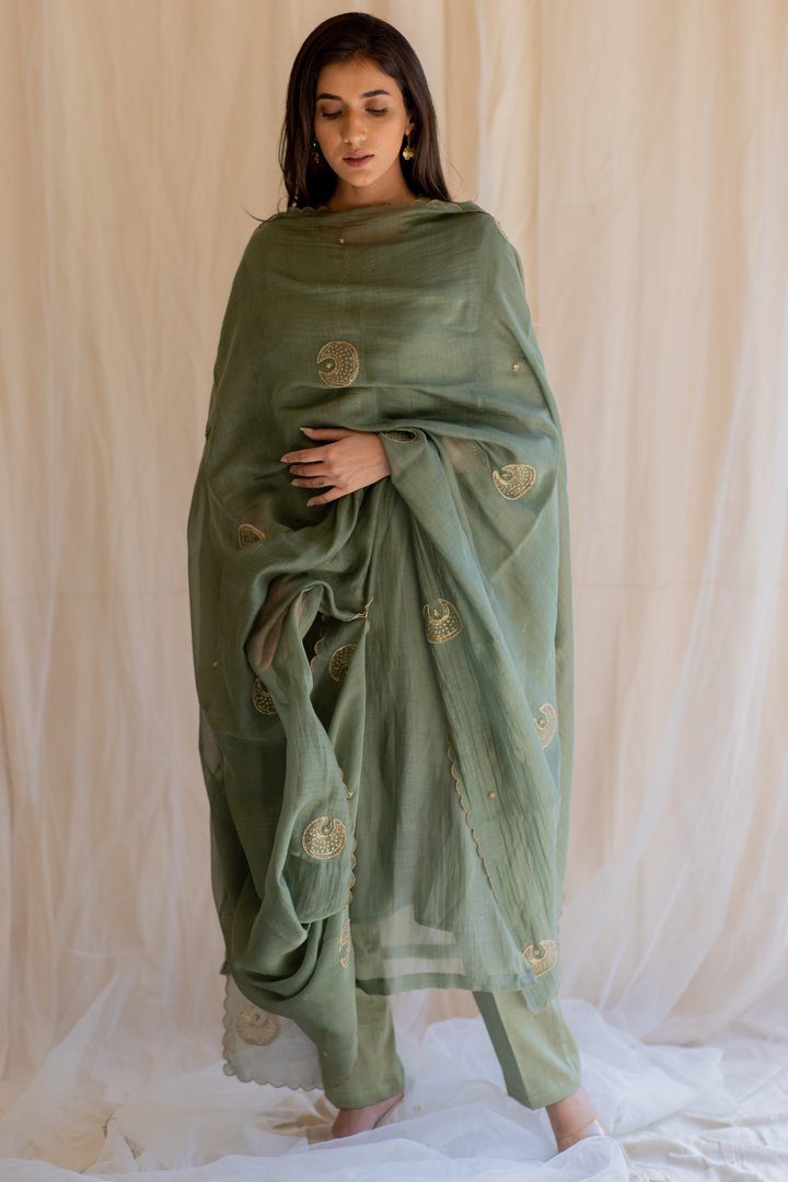 Olive Chaand Odhani Fashion Nirjara