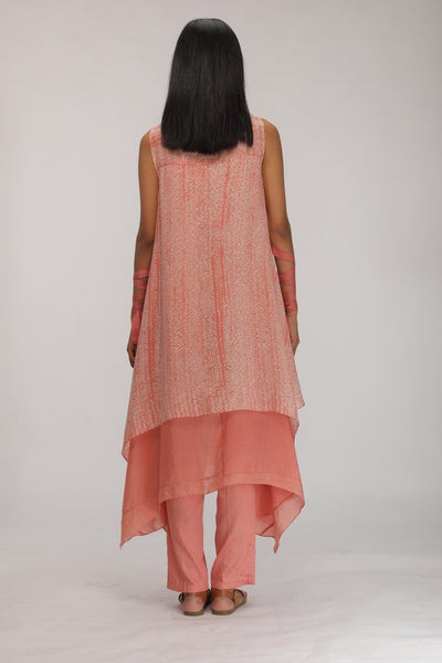 PEACH LAYERED KURTA DRESS WITH EMBROIDERY Fashion Myoho 