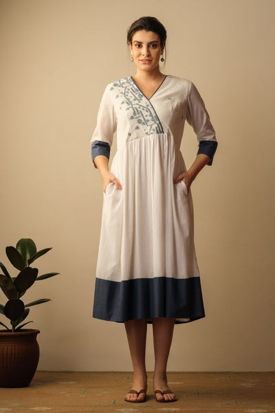 Peshwaz Jamdani dress ivory & indigo Fashion Mallika Mathur