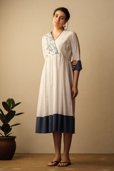 Peshwaz Jamdani dress ivory & indigo Fashion Mallika Mathur