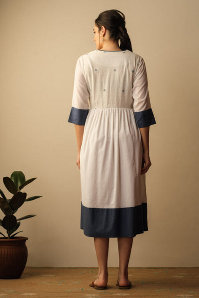 Peshwaz Jamdani dress ivory & indigo Fashion Mallika Mathur