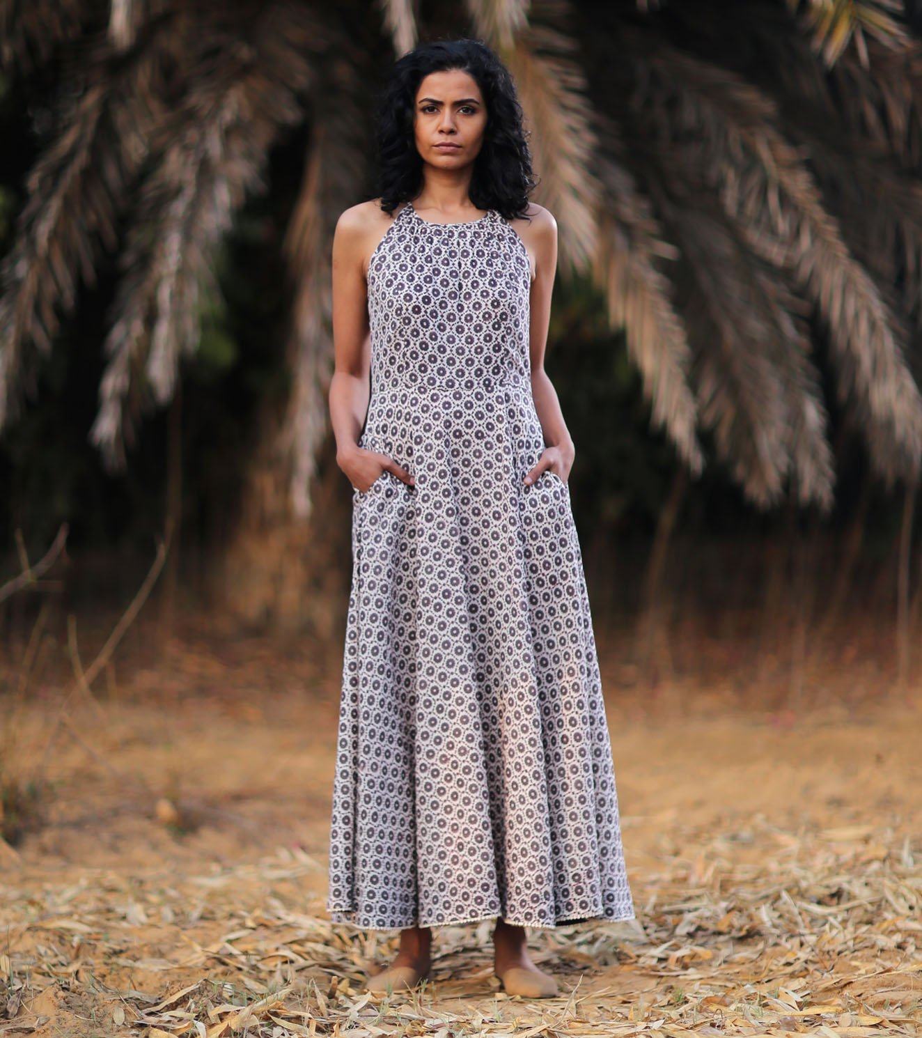 QUEEN OF THE NIGHT Fashion Khara Kapas