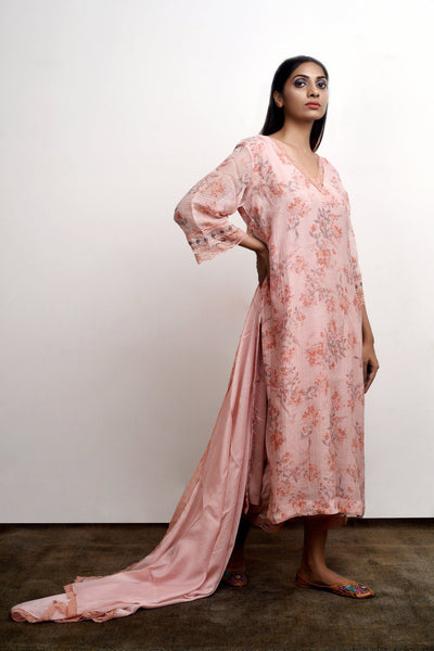 Sadabahaar Beige Fashion Priti Prashant 