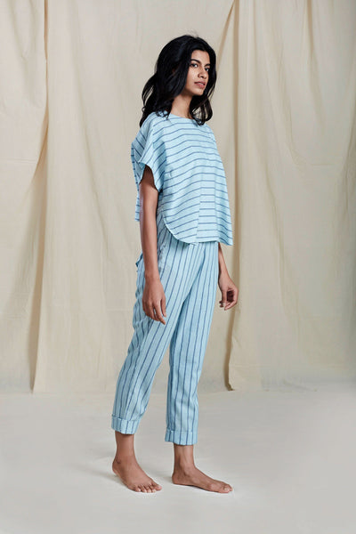 Sevi Aakaar Blue Top Canvas And Weaves