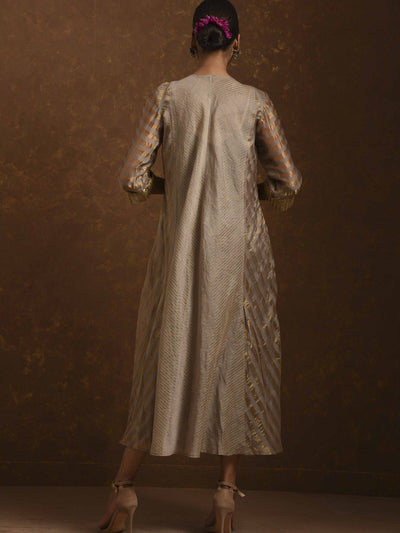 Shagufta Grey and Gold Dress Fashion Priti Prashant 