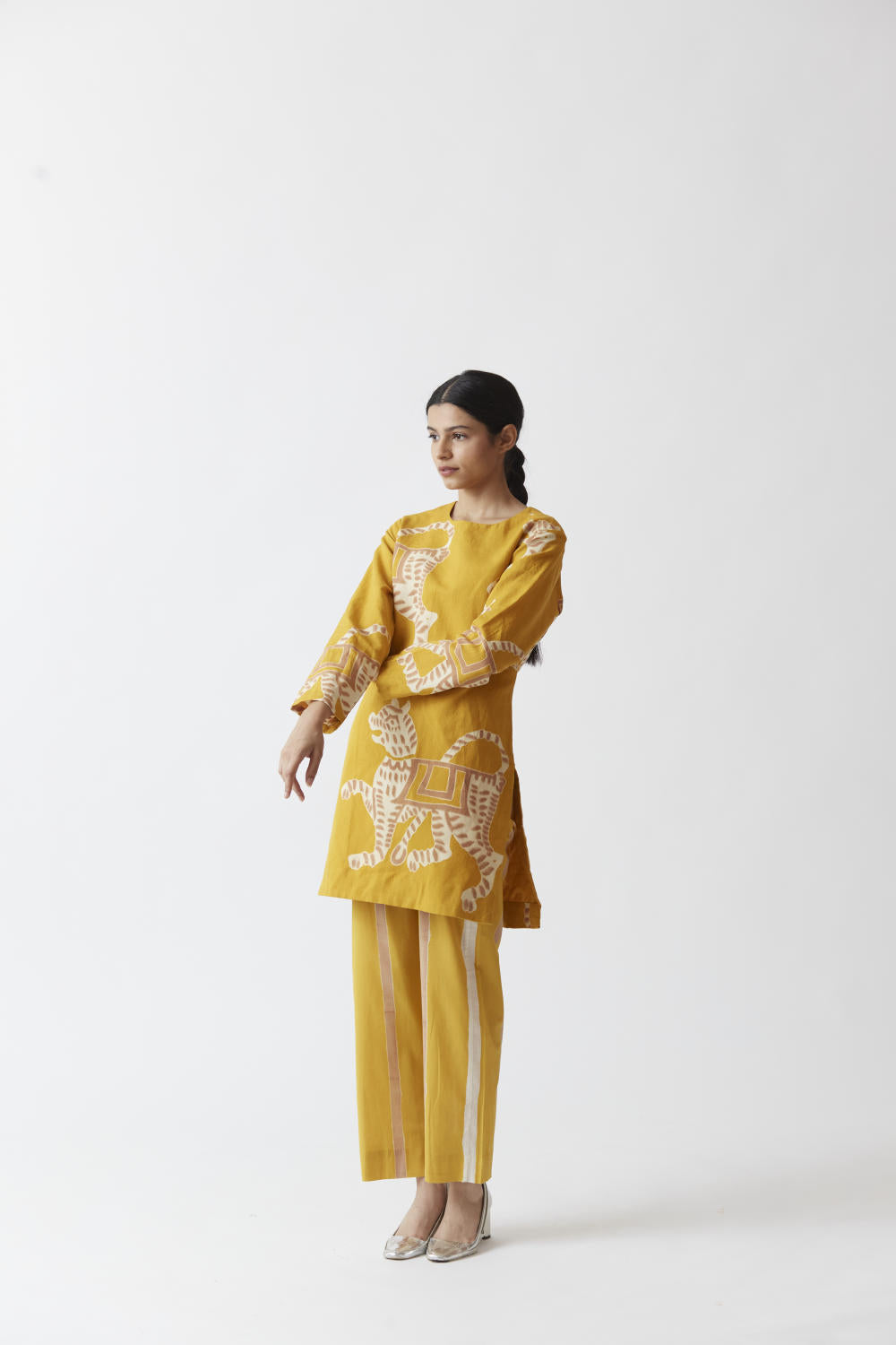 SHERNI KURTA SET (YELLOW) Fashion Yam