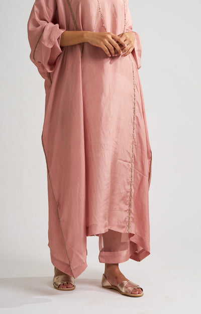 Svana Blush Kaftan Set Fashion DOT