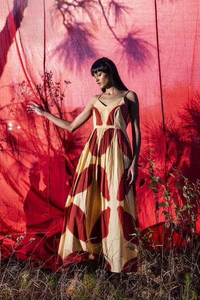 Untamed, Unpredictable Fashion Khara Kapas 