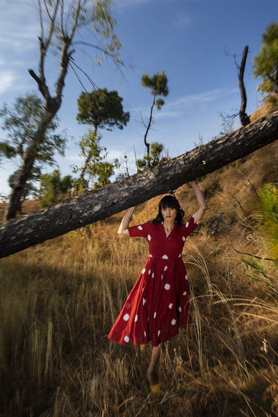 Up and Away Fashion Khara Kapas