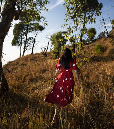 Up and Away Fashion Khara Kapas