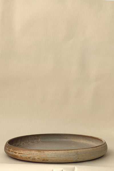 Urvi Rimmed Plate Canvas & Weaves
