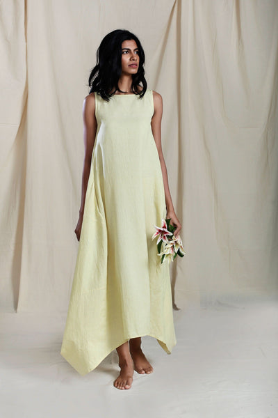 Vari Aakaar Yellow dress Fashion Mati