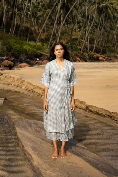 Walk barefoot Fashion Khara Kapas