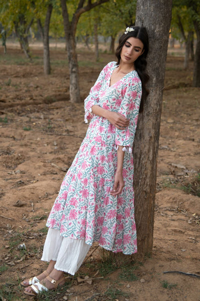 white gardenia tier set Fashion Marche