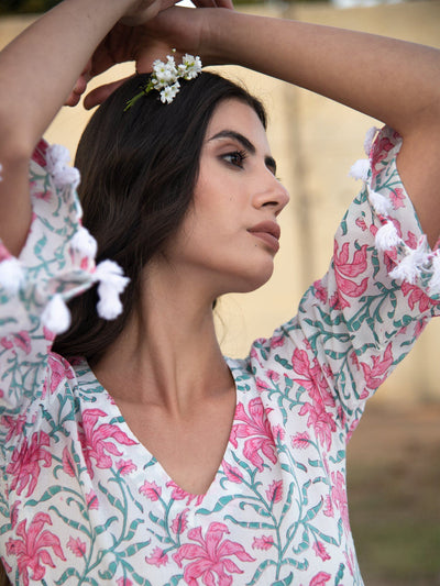 white gardenia tier set Fashion Marche