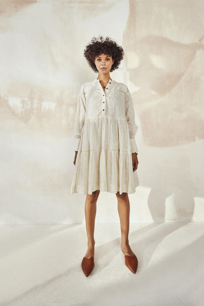 White Pebble Fashion Khara Kapas