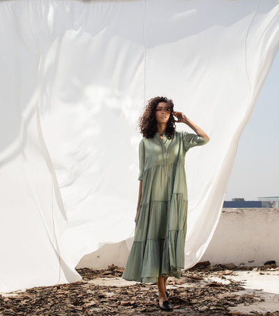 Wind in the City Fashion Khara Kapas