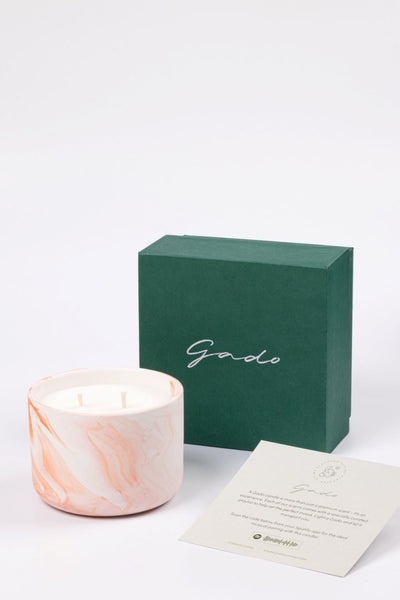 Zain Candle- Oak & Vanilla Home Gado Living